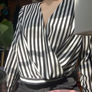 Striped blouse long sleeve, cross cross button front